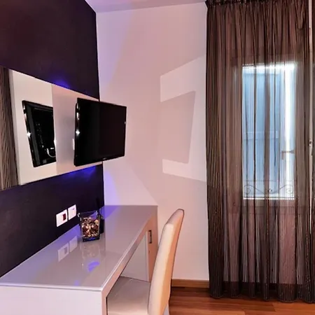 Larotonda * Villa Verucchio