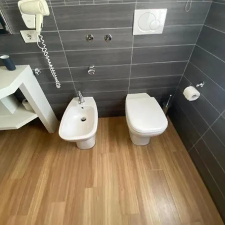 Larotonda * Villa Verucchio